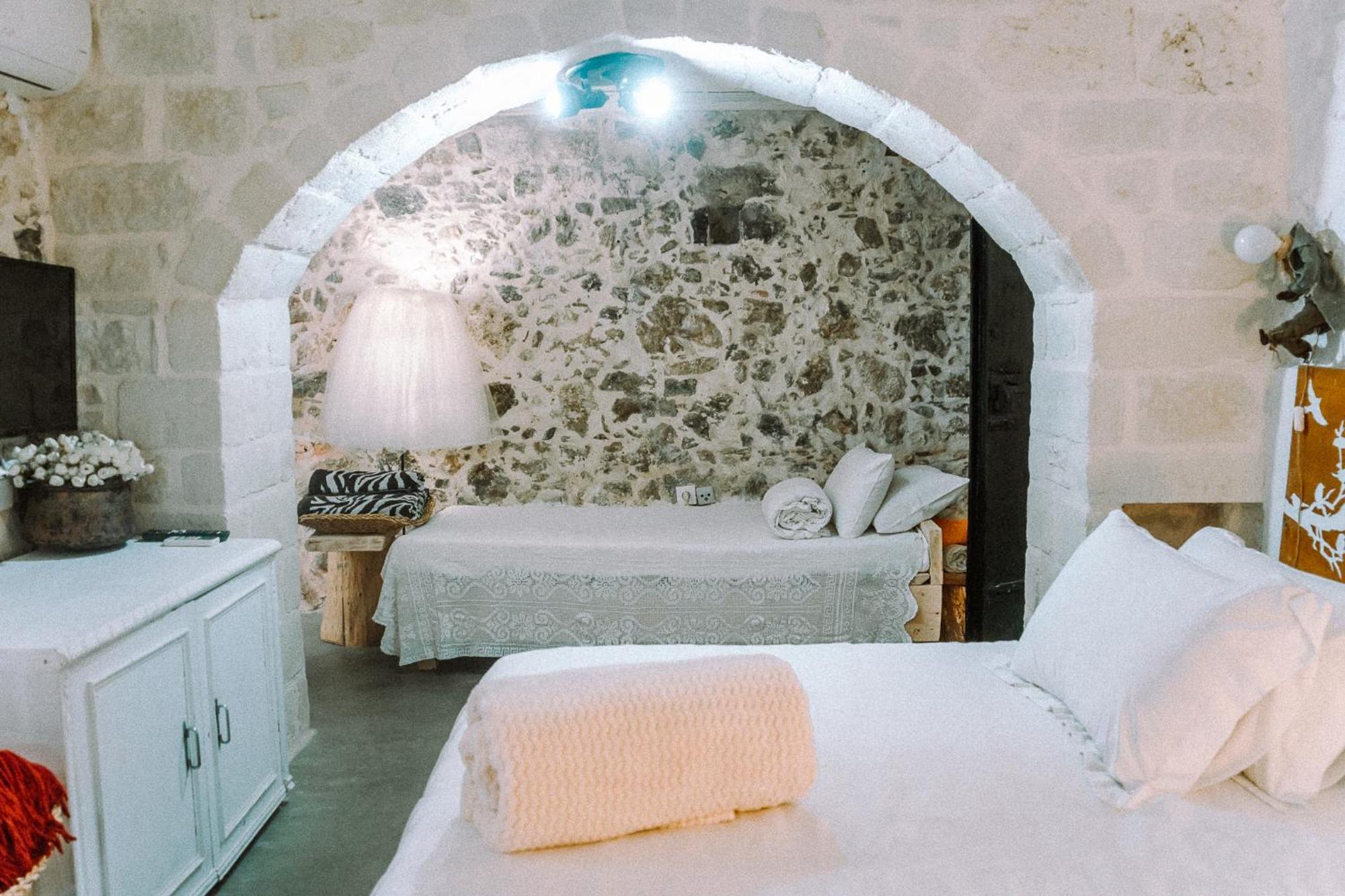 Antonia'S Stonebuilt Mansion With A Private Pool Villa Arménoi Eksteriør bilde